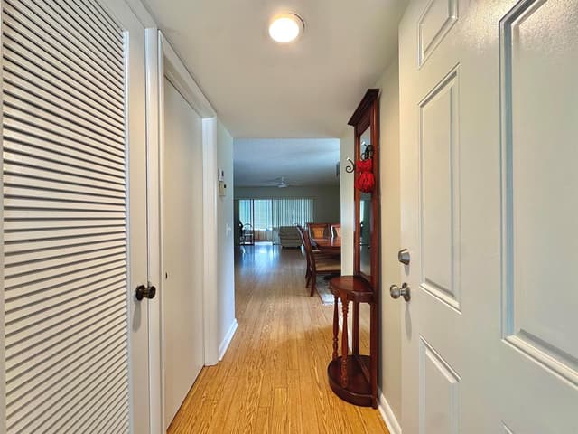 565 Piedmont L, Delray Beach FL 33484 - Delray Beach, FL - Photo 2