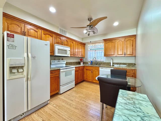 565 Piedmont L, Delray Beach FL 33484 - Delray Beach, FL - Photo 5