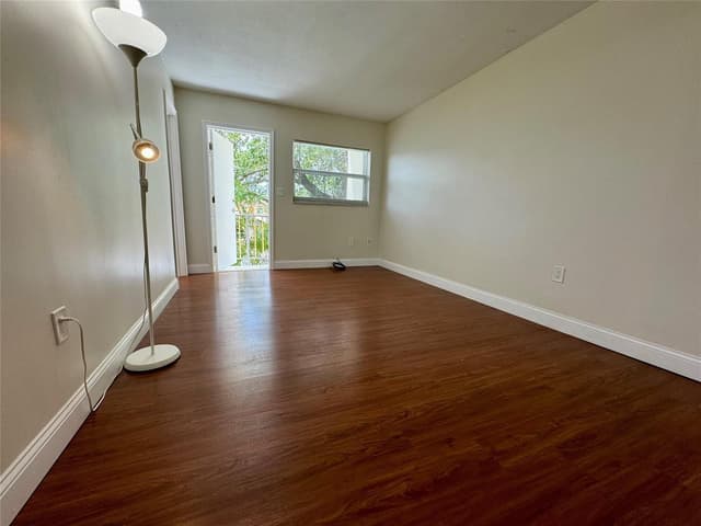 1747 Rodman Street # 210, Hollywood FL 33020 - Hollywood, FL - Photo 2