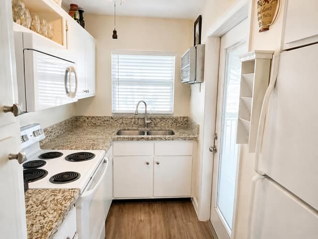 111 Shore Court # 302, North Palm Beach FL 33408 - North Palm Beach, FL - Photo 3