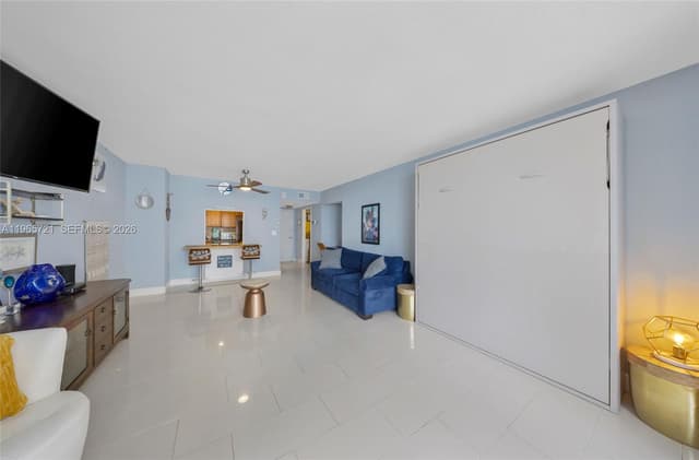 3180 S Ocean Dr # 607, Hallandale Beach FL 33009 - Hallandale Beach, FL - Photo 4