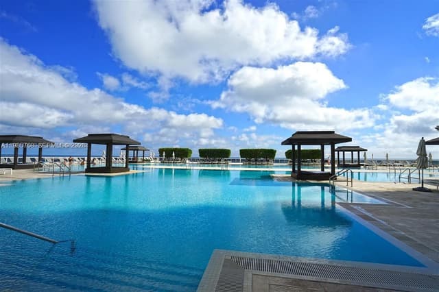 1800 S Ocean Dr # 2406, Hallandale Beach FL 33009 - Hallandale Beach, FL - Photo 2