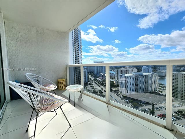 1800 S Ocean Dr # 2406, Hallandale Beach FL 33009 - Hallandale Beach, FL - Photo 7