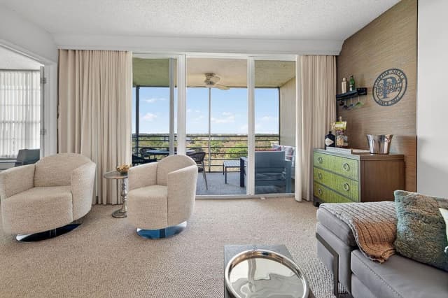 575 Oaks Lane # 1002, Pompano Beach FL 33069 - Pompano Beach, FL - Photo 6