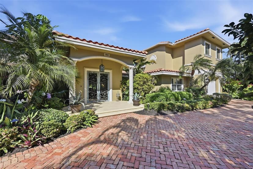 2525 NE 21st Court, Fort Lauderdale FL 33305