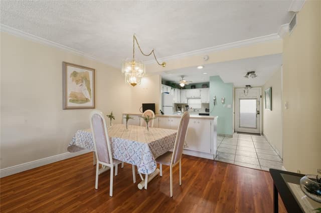 691 S Hollybrook Drive # 304, Pembroke Pines FL 33025 - Pembroke Pines, FL - Photo 6