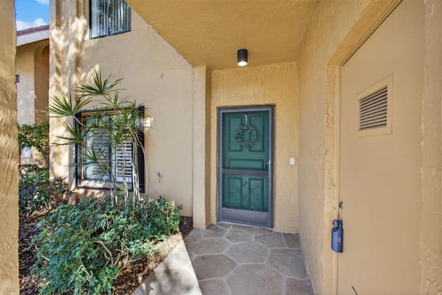 11282 Green Lake Drive # 104, Boynton Beach FL 33437 - Boynton Beach, FL - Photo 2