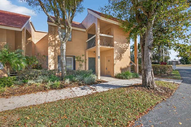 11282 Green Lake Drive # 104, Boynton Beach FL 33437 - Boynton Beach, FL - Photo 3