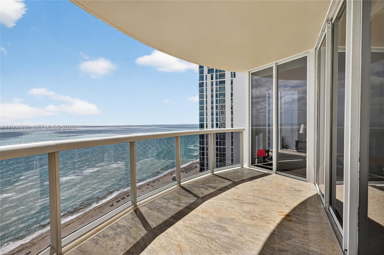 17555 Collins Ave, Sunny Isles Beach FL 33160