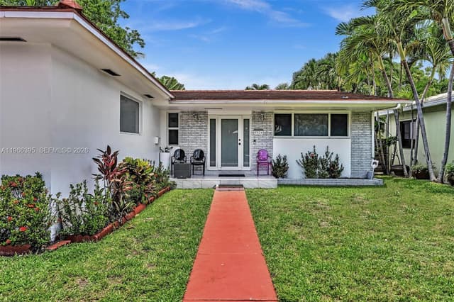 9524 Byron Ave, Surfside FL 33154 - Surfside, FL - Photo 6