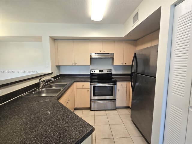 4180 San Marino Blvd # 106, West Palm Beach FL 33409 - West Palm Beach, FL - Photo 5