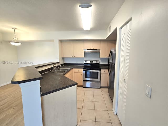 4180 San Marino Blvd # 106, West Palm Beach FL 33409 - West Palm Beach, FL - Photo 4