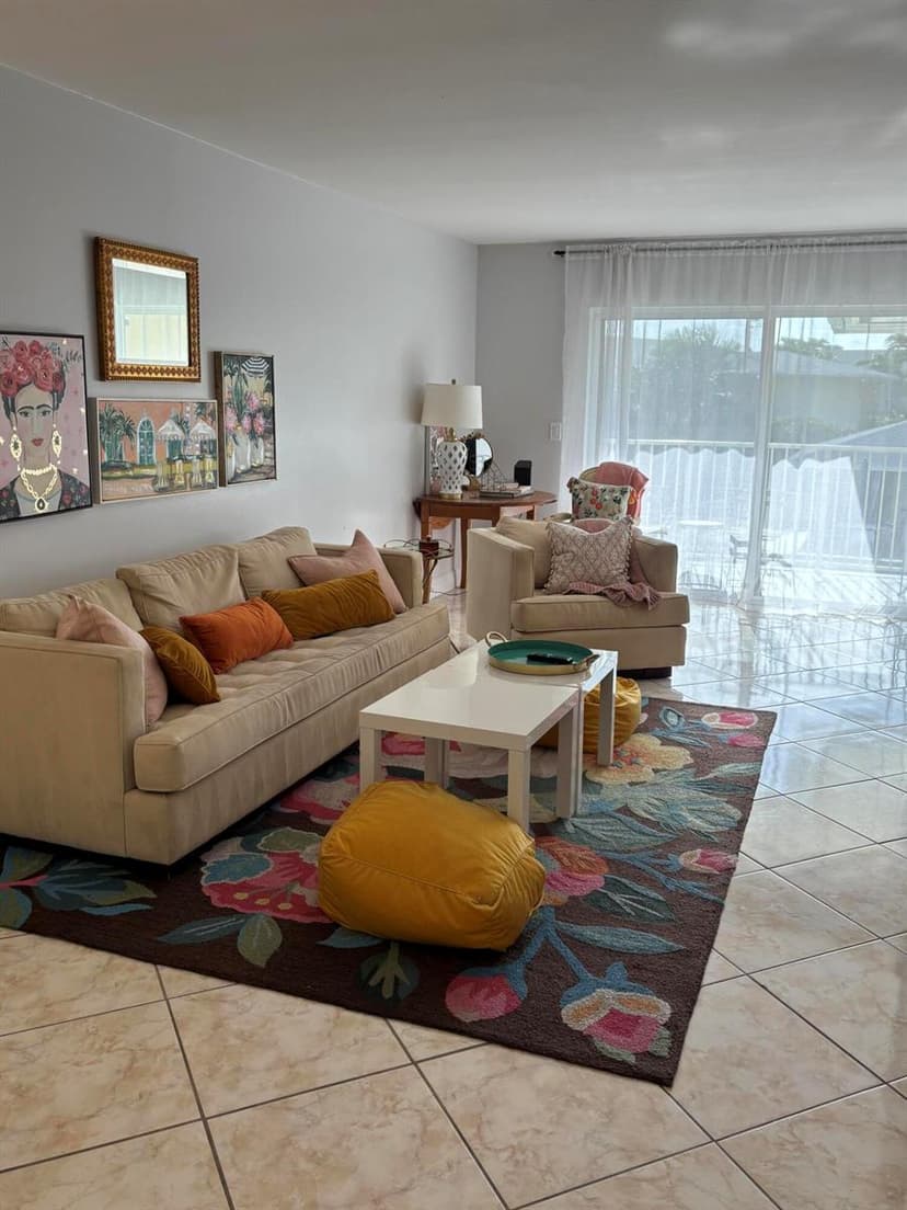 510 Prosperity Farms Road # 8b, North Palm Beach FL 33408