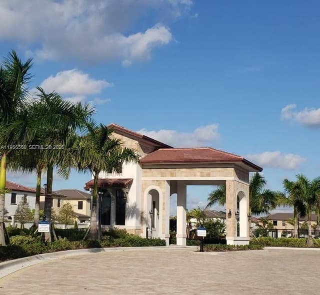 3350 W 112th St, Hialeah FL 33018 - Hialeah, FL - Photo 2
