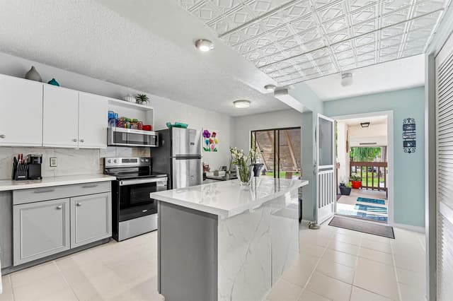 10155 Mangrove Drive # 204, Boynton Beach FL 33437 - Boynton Beach, FL - Photo 6