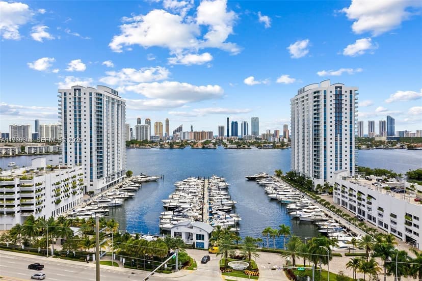17301 Biscayne Blvd # 2110, North Miami Beach FL 33160