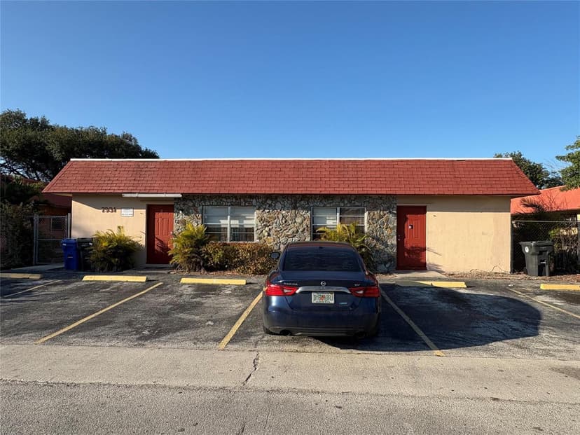 7931 SW 10th Street, North Lauderdale FL 33068