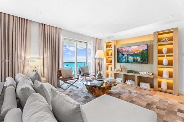 102 24th St # 1705, Miami Beach FL 33139 - Miami Beach, FL - Photo 2