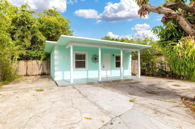 729 NW 17th Avenue, Fort Lauderdale FL 33311