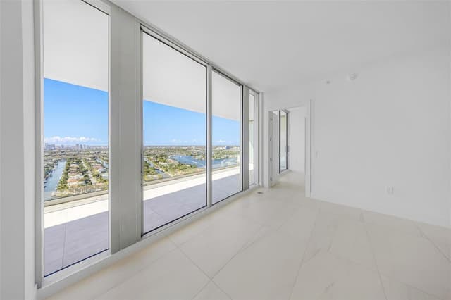 153 N Seabreeze, Fort Lauderdale FL 33304 - Fort Lauderdale, FL - Photo 4