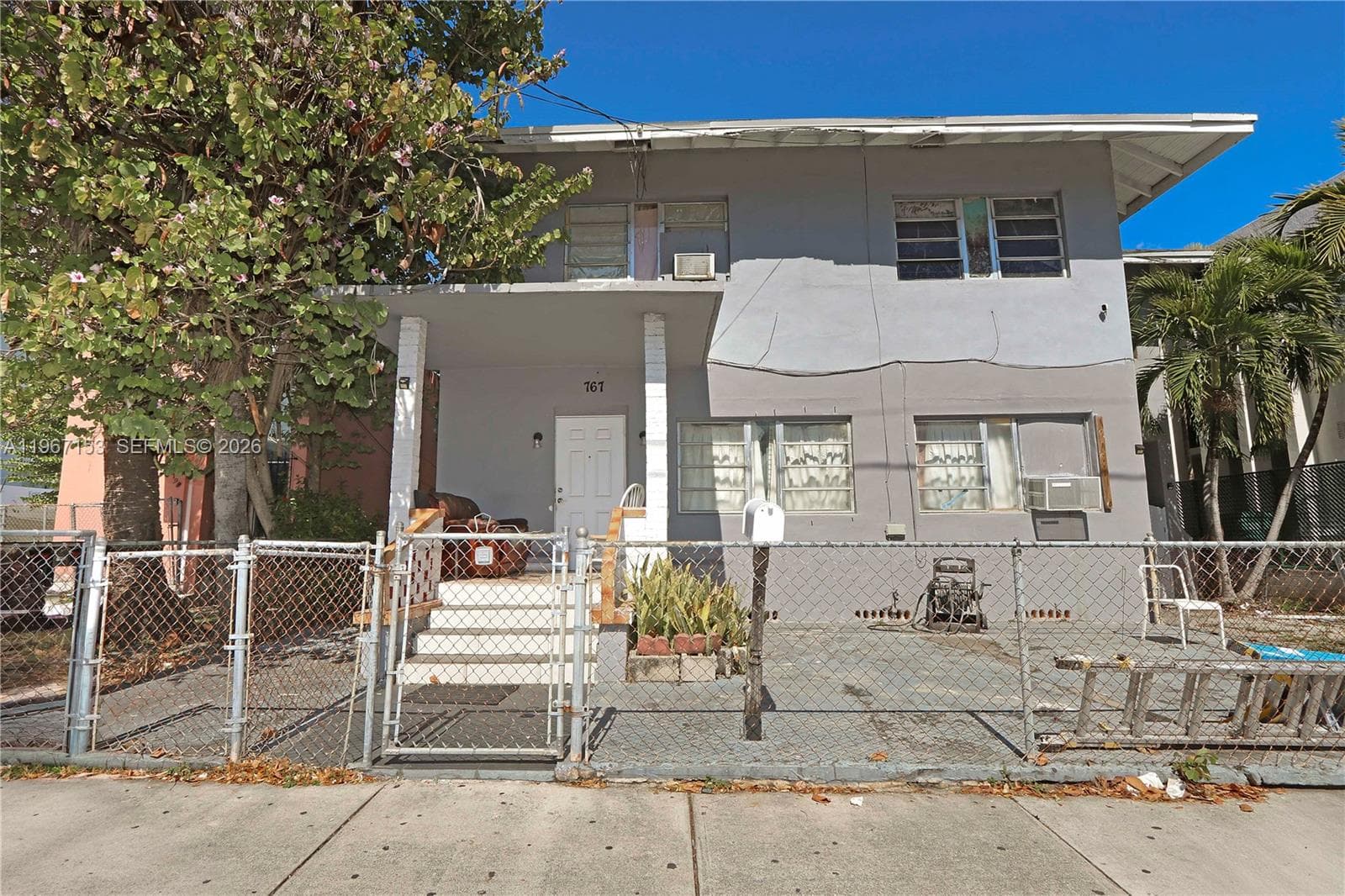 767 SW 2nd St, Miami FL 33130