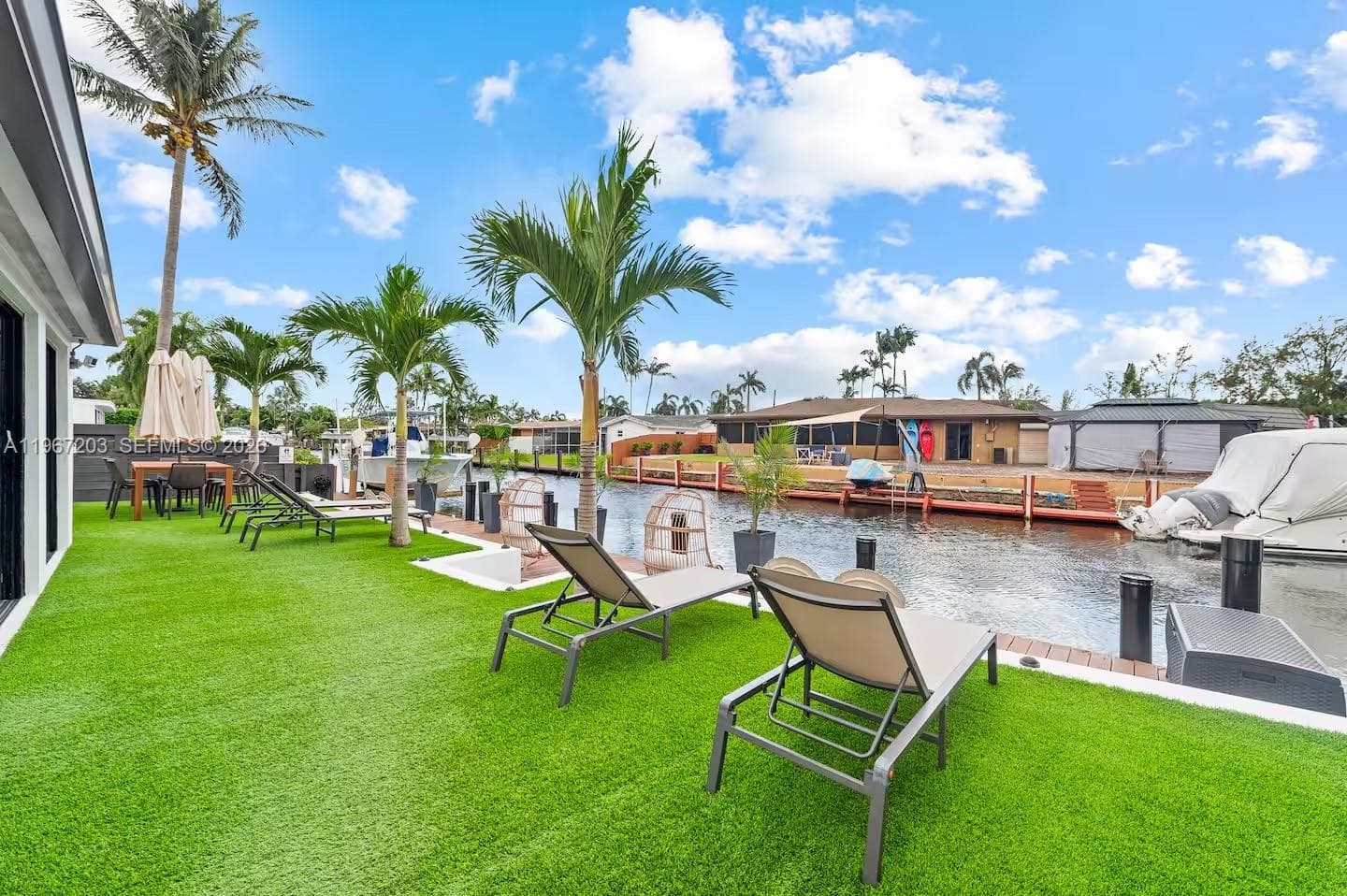 1469 NW 10th St, Dania Beach FL 33004 - Dania Beach, FL - Photo 1
