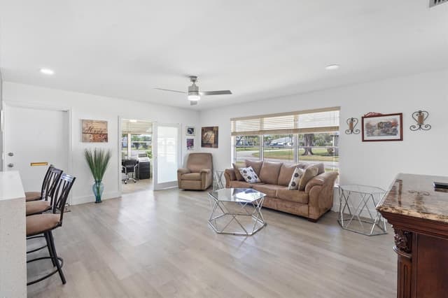 1022 Circle Drive # A, Delray Beach FL 33445 - Delray Beach, FL - Photo 4