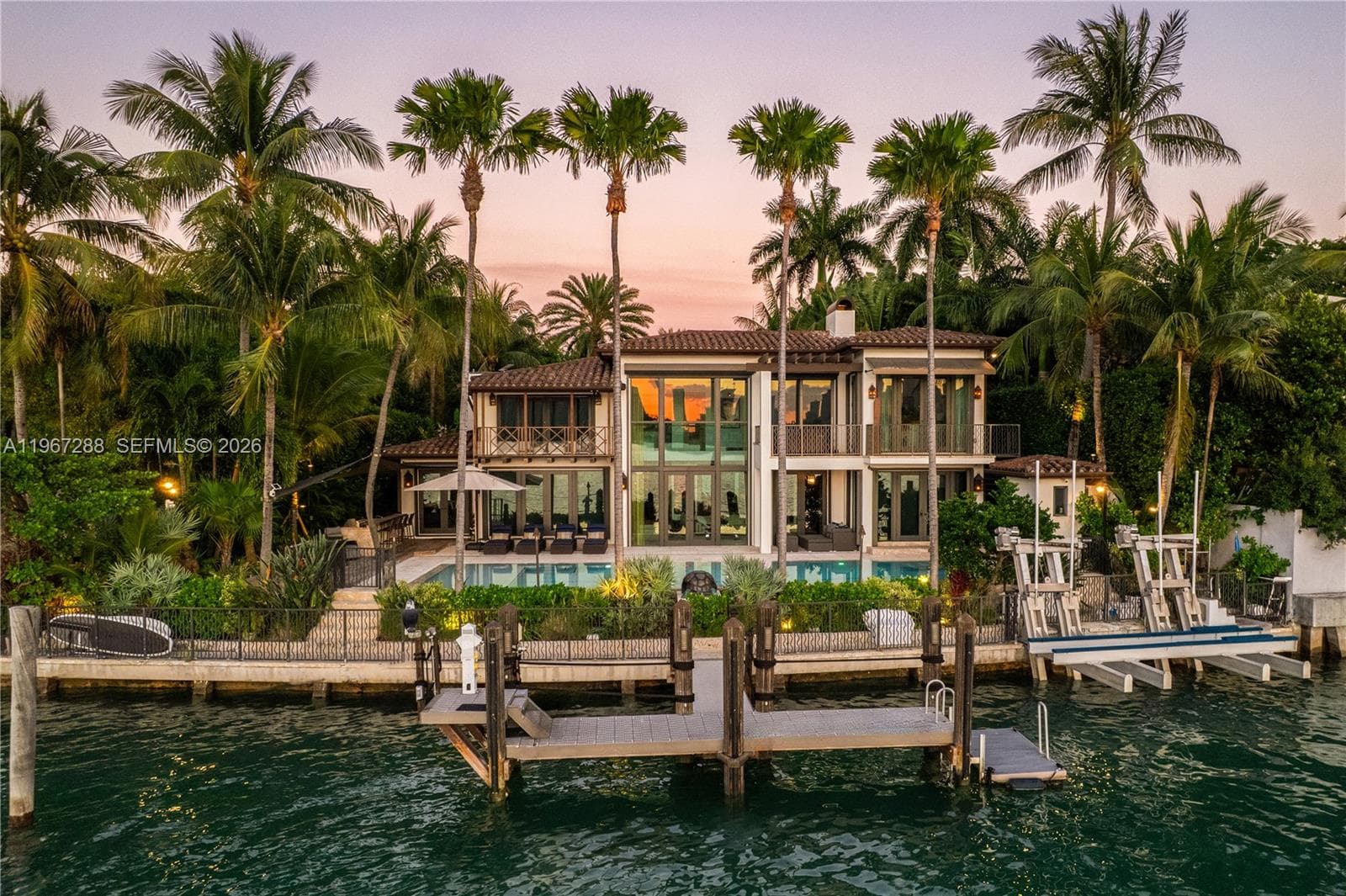 34 W DILIDO DR, Miami Beach FL 33139 - Miami Beach, FL - Photo 1