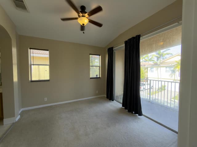 1712 Carvelle Drive, Riviera Beach FL 33404 - Riviera Beach, FL - Photo 4
