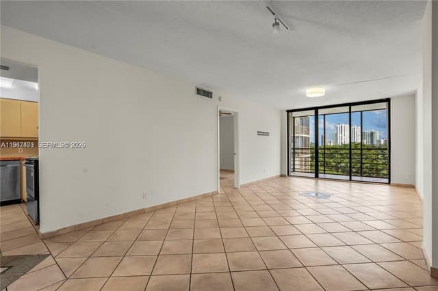 20500 W Country Club Dr # 607, Aventura FL 33180 - Aventura, FL - Photo 5