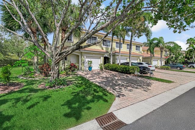 845 Imperial Lake Road, West Palm Beach FL 33413 - West Palm Beach, FL - Photo 3