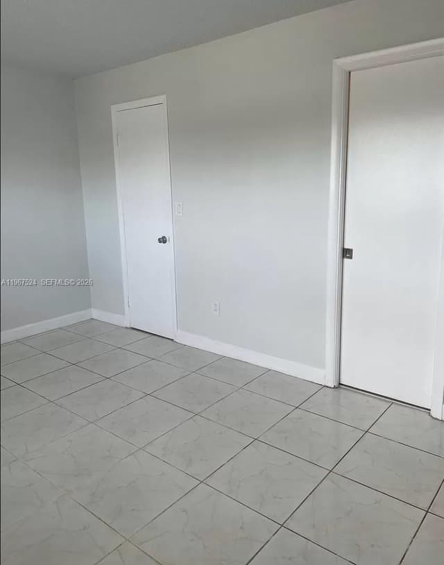 20400 NW 7 # 106, Miami Gardens FL 33169 - Miami Gardens, FL - Photo 3