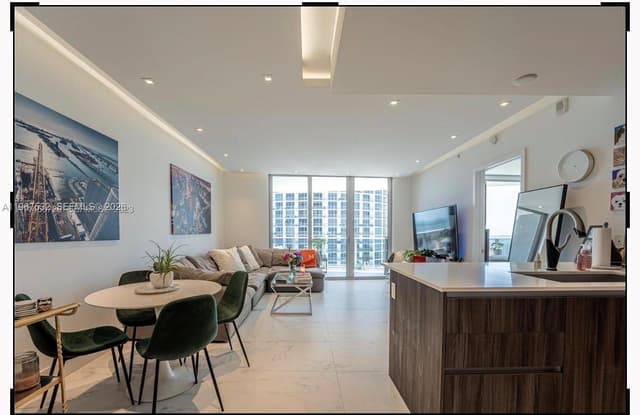 488 NE 18th St # 4304, Miami FL 33132 - Miami, FL - Photo 2