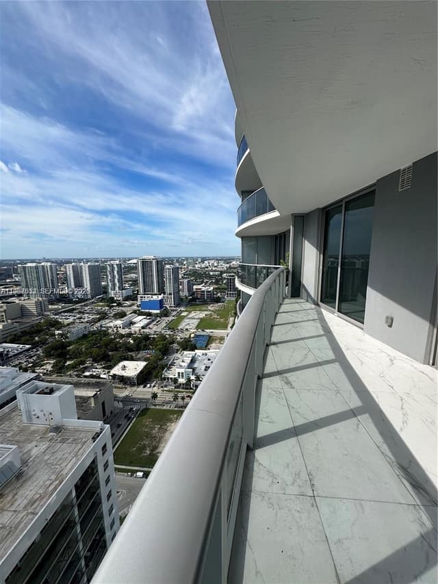 488 NE 18th St # 4304, Miami FL 33132 - Miami, FL - Photo 7