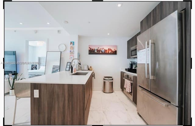 488 NE 18th St # 4304, Miami FL 33132 - Miami, FL - Photo 3