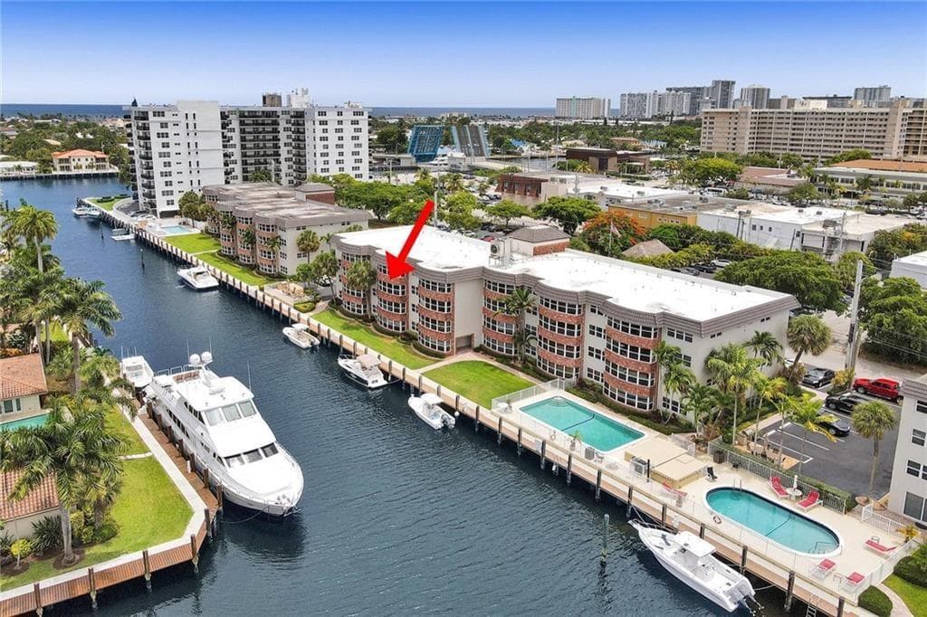3111 NE 51st Street # 305, Fort Lauderdale FL 33308