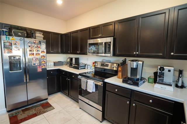 11453 SW 251st St, Homestead FL 33032 - Homestead, FL - Photo 6