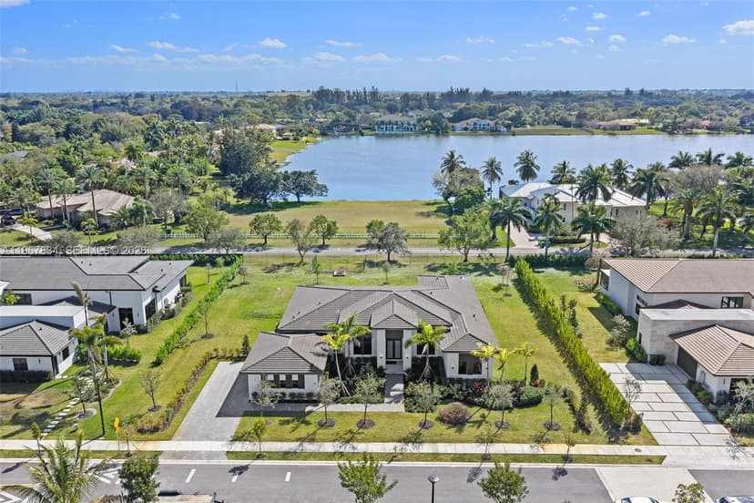 14920 SW 16th Ct, Davie FL 33326