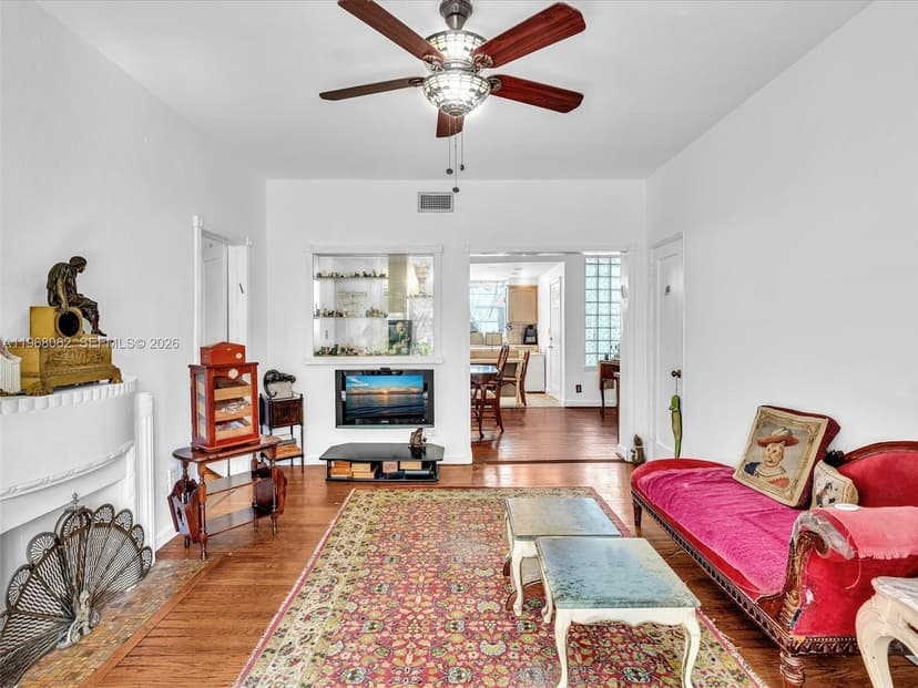 503 12th St # 5, Miami Beach FL 33139
