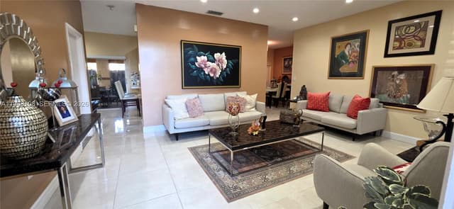 5769 NW 99th Ave, Doral FL 33178 - Doral, FL - Photo 3