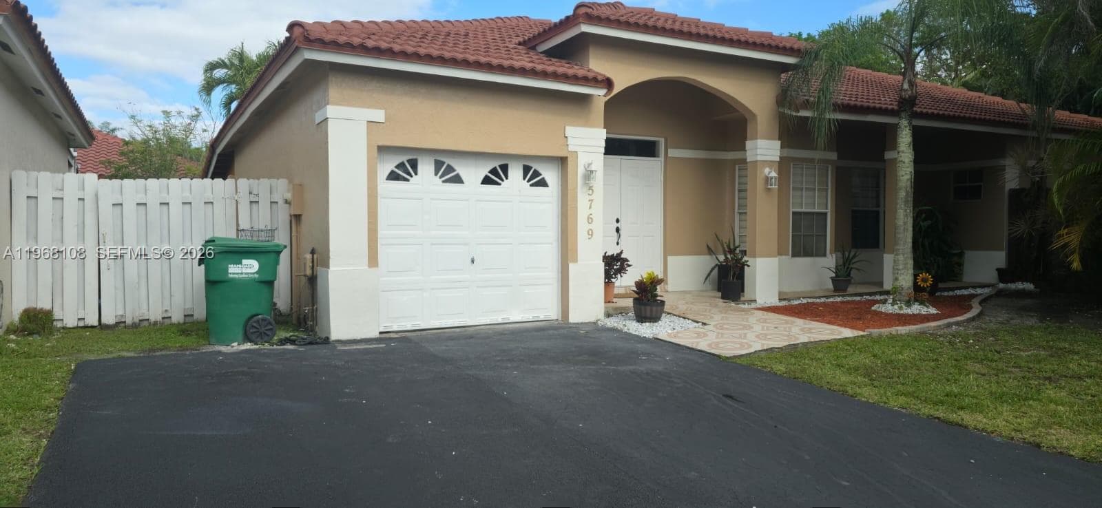 5769 NW 99th Ave, Doral FL 33178 - Doral, FL - Photo 1