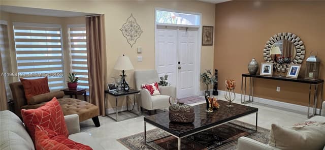 5769 NW 99th Ave, Doral FL 33178 - Doral, FL - Photo 4