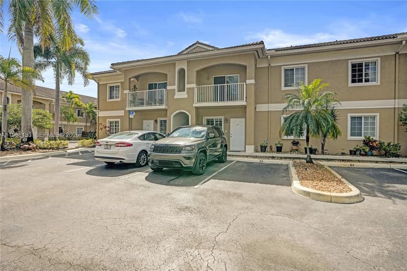 4812 Washington St # 3, Hollywood FL 33021