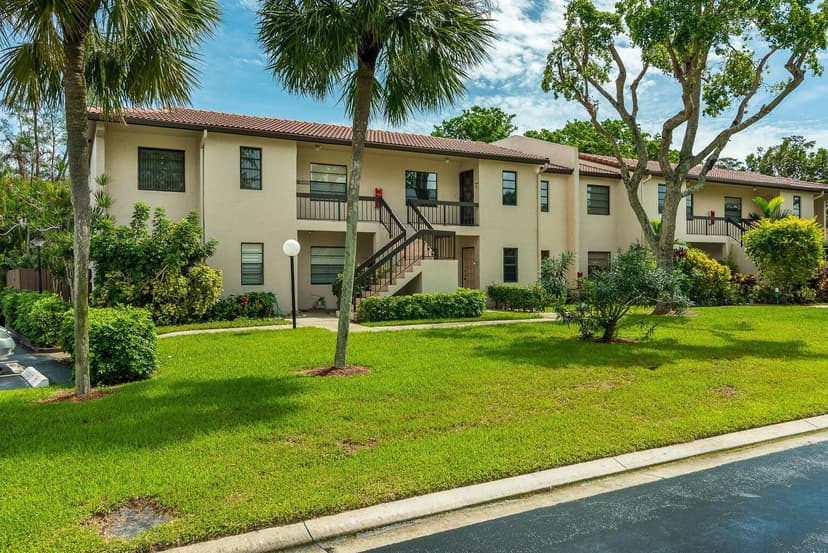 21614 Juego Circle # 25h, Boca Raton FL 33433