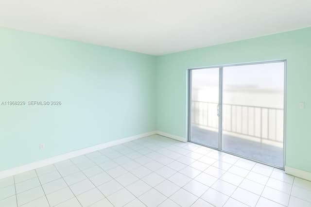 8895 Fontainebleau Blvd # 504, Miami FL 33172 - Miami, FL - Photo 3
