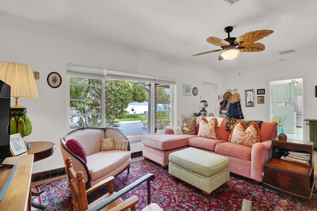 417 N 12th Avenue N, Lake Worth FL 33460 - Lake Worth, FL - Photo 5