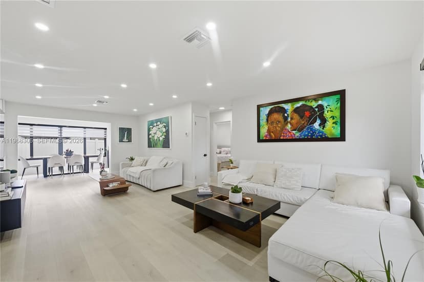 7491 Raleigh St, Hollywood FL 33024