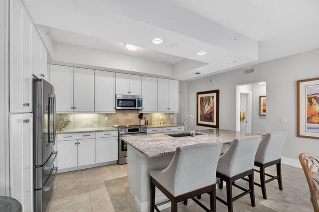 834 Bay Colony Drive S, Juno Beach FL 33408 - Juno Beach, FL - Photo 6