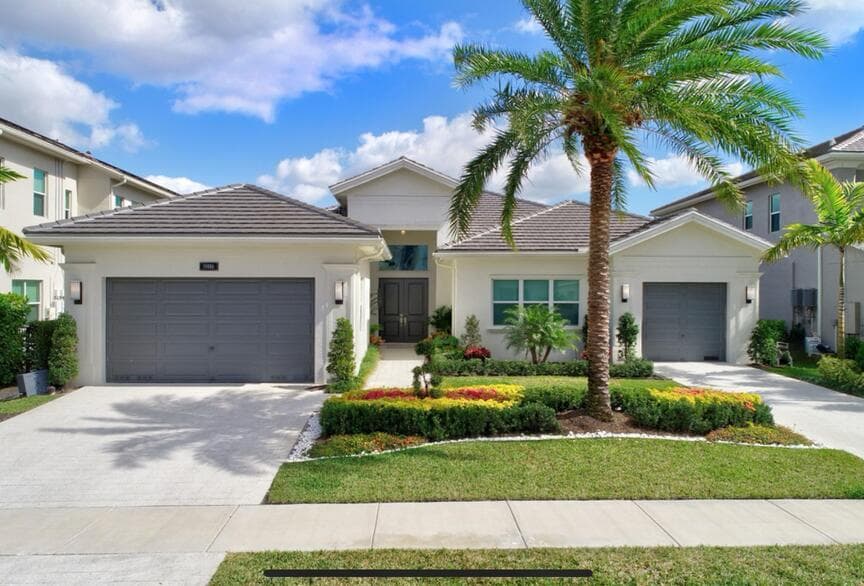 19886 Meadowside Lane Lane, Boca Raton FL 33498