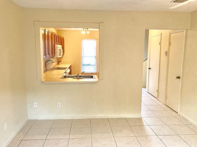 5005 Breckenridge Place # 4, West Palm Beach FL 33417 - West Palm Beach, FL - Photo 2